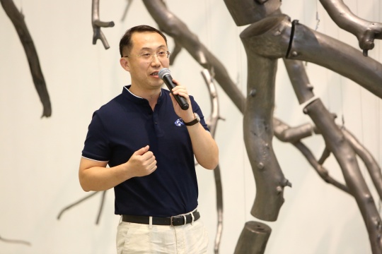  王式廓基金會創(chuàng)始理事、尚諾集團(tuán)董事長、CEO  楊大勇先生
