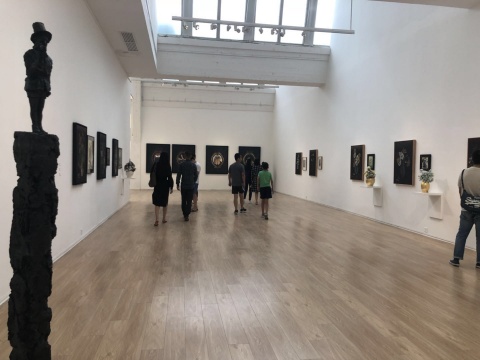 唐人雙展齊開 楊振中的“禮樂崩壞”和楊詰蒼的“災(zāi)難之美”