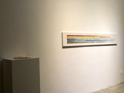 《政治》35×240cm 色卡，丙烯 2015
