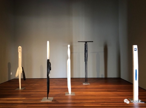 “路易絲·布爾喬亞：永恒的絲線” 松美術(shù)館展覽現(xiàn)場圖，攝影：羅穎
