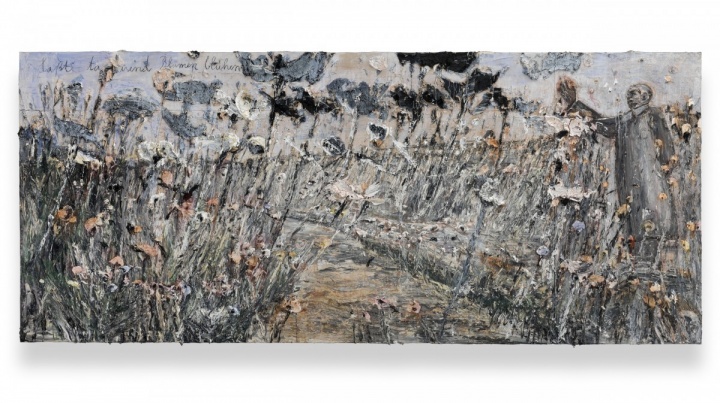 《一千多花盛開》  250×585×10cm  布面油彩、丙烯、蟲漆、木炭、感光紙 2012
