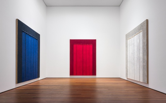 河鐘賢系列作品? Ha Chong Hyun – 攝影：Kim Sang-Tae致謝藝術(shù)家和阿爾敏·萊希，松美術(shù)館展廳
