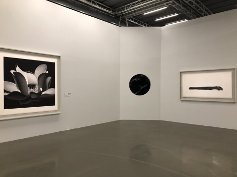 陳琦90年代至今的一系列水印木刻作品，這些均未在威尼斯展出過
