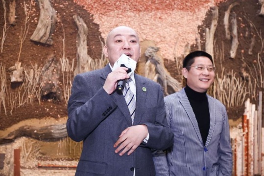 展覽策劃人之一、北京匡時(shí)國(guó)際拍賣(mài)有限公司董事長(zhǎng)董國(guó)強(qiáng)
