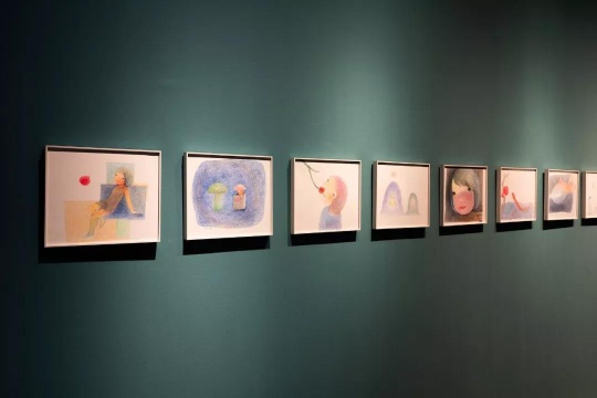 “誤入伊甸園-忻洛汀個(gè)展”展覽現(xiàn)場(chǎng)
