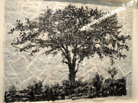南非藝術(shù)家威廉·肯特里奇（William Kentridge） 《為等待西貝勒女神而繪畫(huà)（孤樹(shù)）》 2019 米蘭和那不勒斯的Lia Rumma畫(huà)廊
