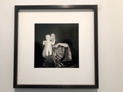 阿布拉莫維奇（Marina Abramovi?）《Vladkka》 2007 奧地利的Galerie Krinzinger Vienna畫(huà)廊
