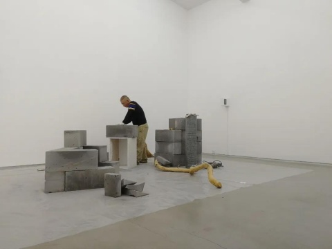 康靖?jìng)€(gè)展“千萬(wàn)別千萬(wàn)次”，墨方Mocube展覽現(xiàn)場(chǎng)
