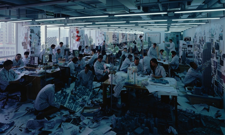 《工作！工作！再工作！》180×300cm C-print 2012
