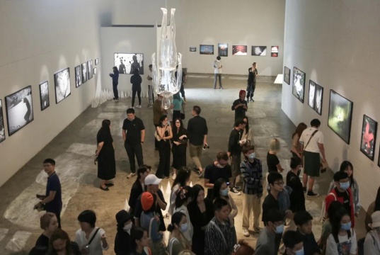“荒糖——神思遠個展