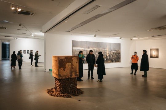今日美術館開幕王家增新展  鐵的 “事件”就是彎曲就是世界本身