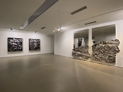 今日美術館開幕王家增新展  鐵的 “事件”就是彎曲就是世界本身