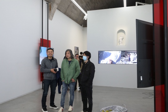 新世紀當代藝術(shù)基金會新展“無獨有偶”，5位藝術(shù)家拓展影像邊界