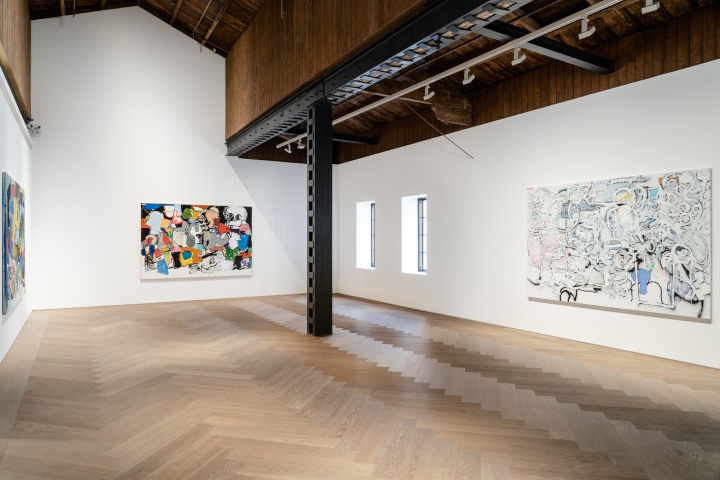 
“艾迪·馬丁內(nèi)斯：所指非月”展覽現(xiàn)場，貝浩登(上海)，2021

攝影：包夢琪。圖片提供：藝術(shù)家與貝浩登

