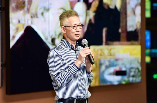 著名主持人蔣昌建先生

