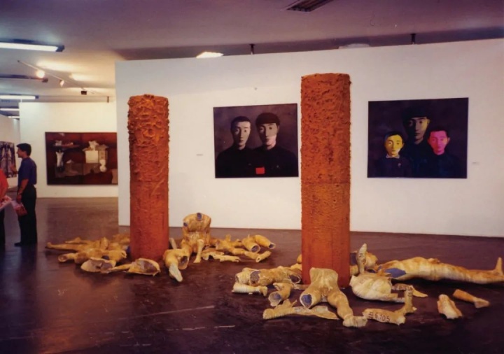 1994年，由張頌仁策劃的第二十二屆圣保羅國(guó)際雙年展的中國(guó)藝術(shù)家部分
