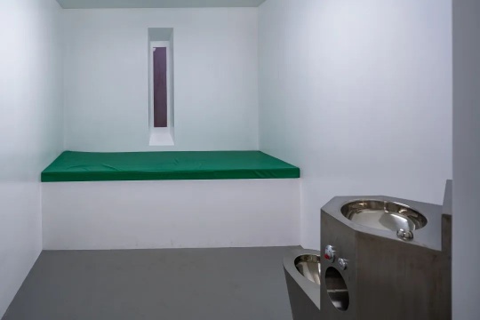 Gegor Schnider 《白色酷刑》
“時(shí)間開始了”2019烏鎮(zhèn)當(dāng)代藝術(shù)邀請(qǐng)展
