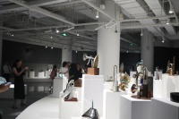 寒冽與詩(shī)意，管懷賓個(gè)展“天際線”亮相金雞湖美術(shù)館