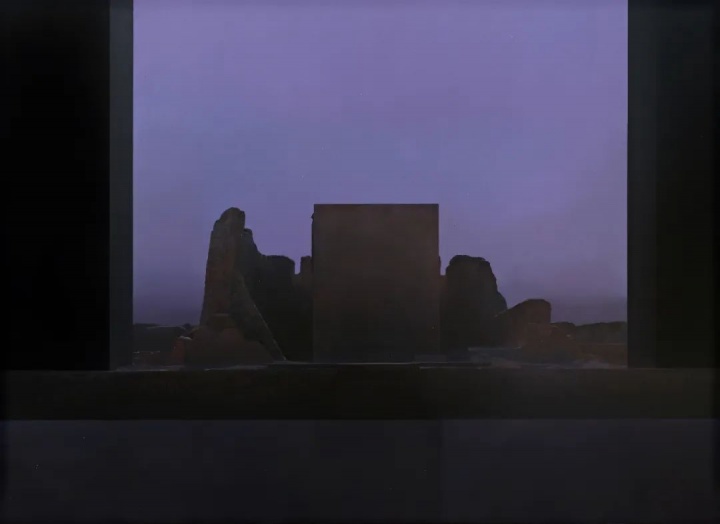 《在美術(shù)館-圓室2 7：21》275×200 cm 布面油畫 2023
