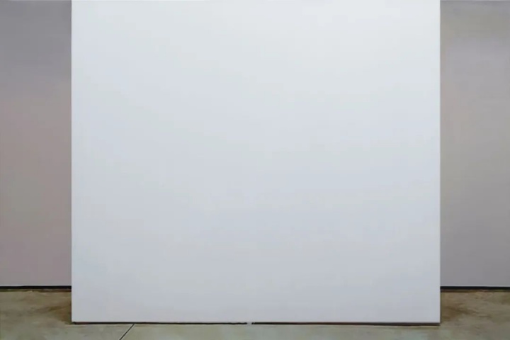 《在美術(shù)館 2022 3:33》 160×240cm  布面油畫 2022
