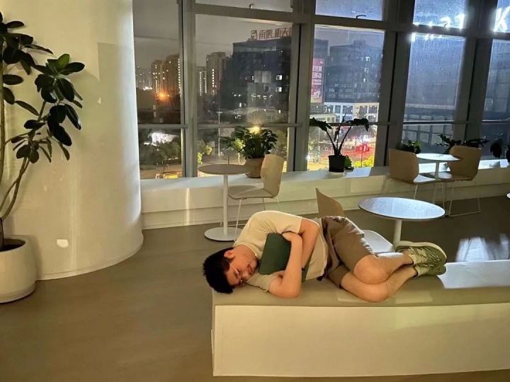 弘美術(shù)館創(chuàng)始人兼館長 潘宏政

弘美術(shù)館 2023
