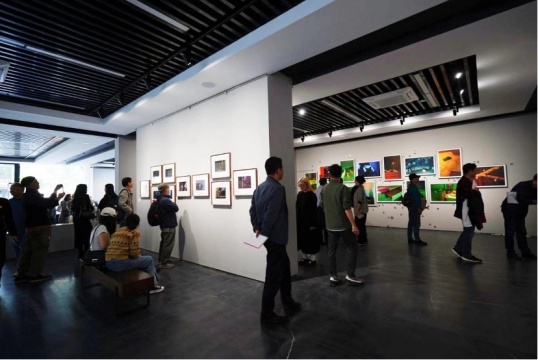 “后浪”2023南京當代青年影像展順利開幕！