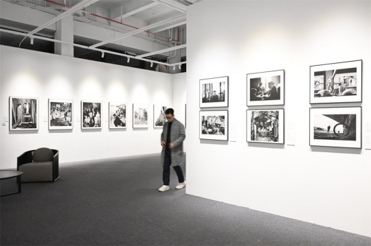 “永恒的巴黎”展覽現(xiàn)場(chǎng)
成都天府藝術(shù)公園，2024
