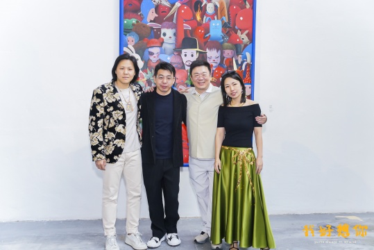 張占占個(gè)展《我好想你（北京站）》于798藝術(shù)區(qū)B06開(kāi)幕