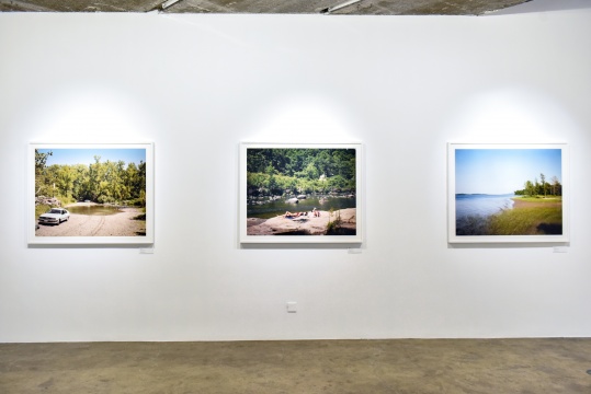 “永久的當(dāng)下：斯蒂芬?肖爾回顧展”展覽現(xiàn)場
