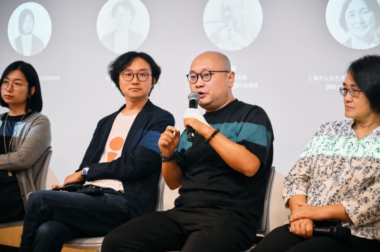 第一場圓桌討論現(xiàn)場
