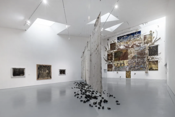 “繪畫與游蕩”展覽現(xiàn)場，星地藝術(shù)中心，2024

