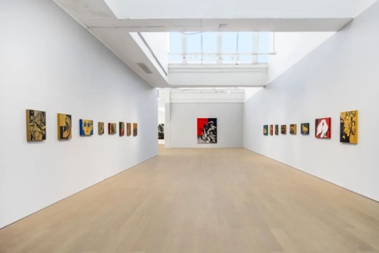 冷廣敏個(gè)展“垂直的傷口”
當(dāng)代唐人藝術(shù)中心北京第二空間展覽現(xiàn)場(chǎng)，2024
