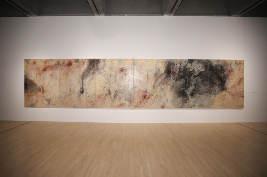 《救贖（或以夢為馬）》 200×900cm 布面油畫
