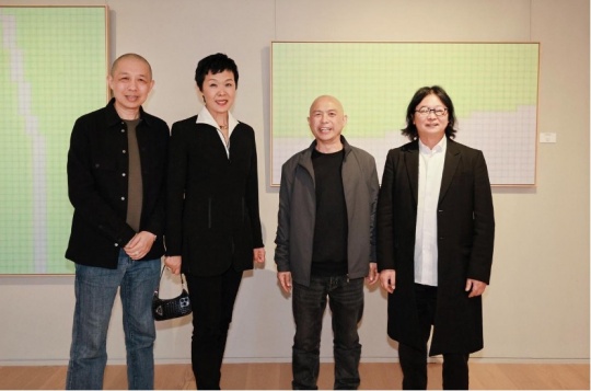 策展人李旭、創(chuàng)始人簡(jiǎn)Jennifer、藝術(shù)家陳榮義、藝術(shù)家丁乙
