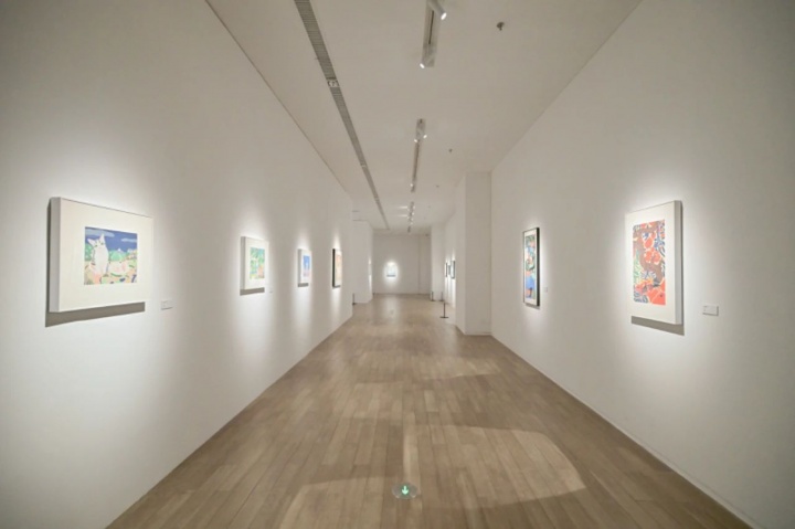 “墨象萬千——新水墨的多元可能性”展覽現(xiàn)場
光明文化藝術(shù)中心美術(shù)館，2025
主辦：光明文化藝術(shù)中心、 hiart space
