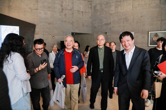 中國文聯(lián)終身成就獎(jiǎng)得主肖峰捐贈畢生力作，杭州再添文化新地標(biāo)