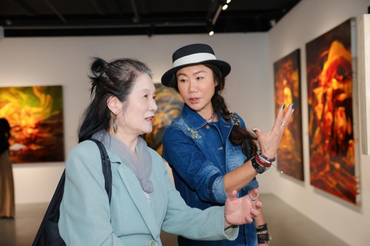 「破夜—高人杰個展」在亙畫廊正式啟幕，一場在邊緣地帶燃燒的靈魂試煉