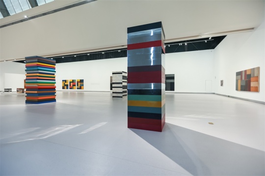 肖恩·斯庫利:四川音樂學(xué)院美術(shù)館以世界級抽象大展確立學(xué)術(shù)新坐標(biāo) 肖恩·斯庫利:四川音樂學(xué)院美術(shù)館以世界級抽象大展確立學(xué)術(shù)新坐標(biāo)