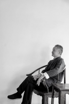逆潮流而上的石樸，即將亮相于中國(guó)美術(shù)館！